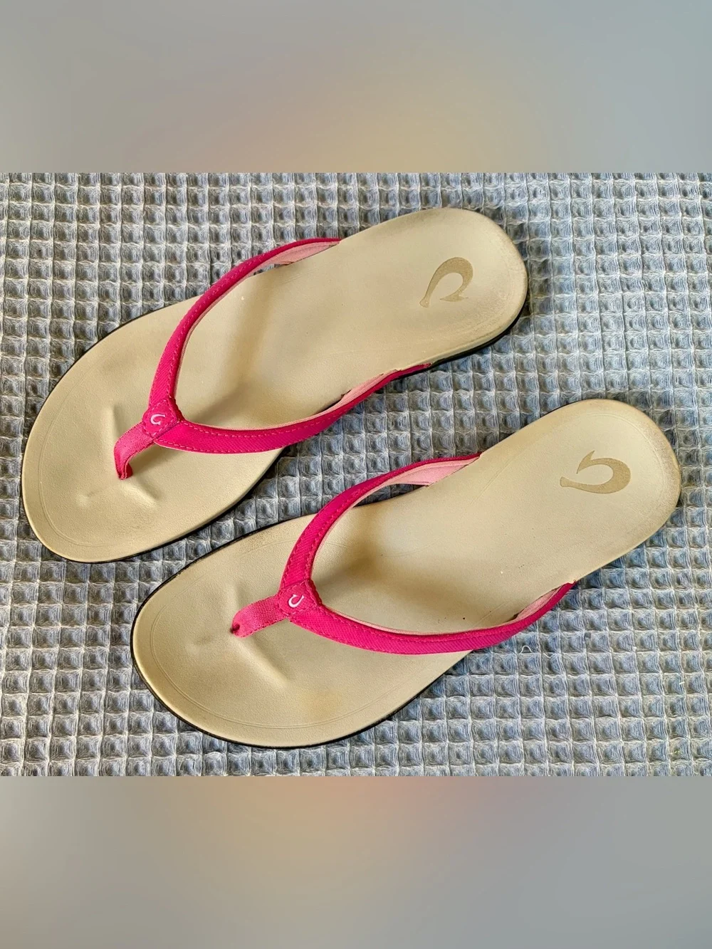 Pink Women's Flip Flop Sandals - Comfort Footbed